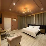 酒店 Ardenica Boutique 4*