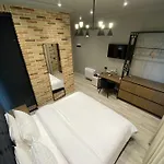 Ardenica Boutique 4* Lushnjë