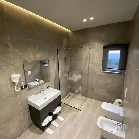 Ξενοδοχείο Ardenica Boutique 4*