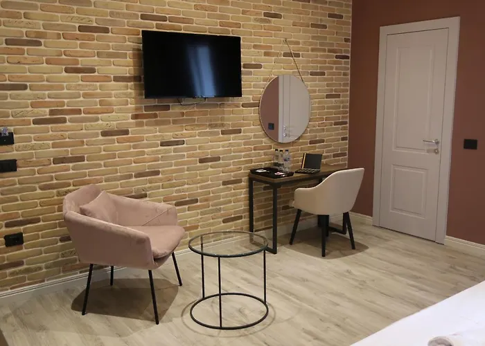 Ardenica Boutique 4* Lushnjë