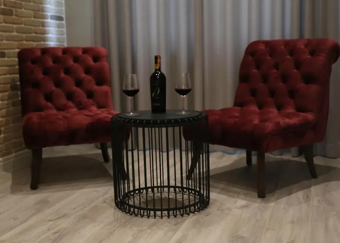 מלון Ardenica Boutique 4*