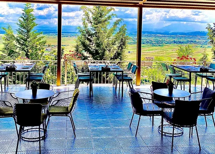 מלון Ardenica Boutique Lushnjë