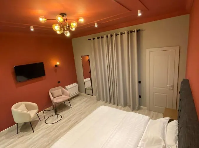 Ardenica Boutique מלון Lushnjë