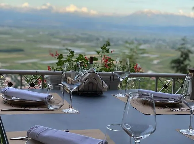 מלון Ardenica Boutique