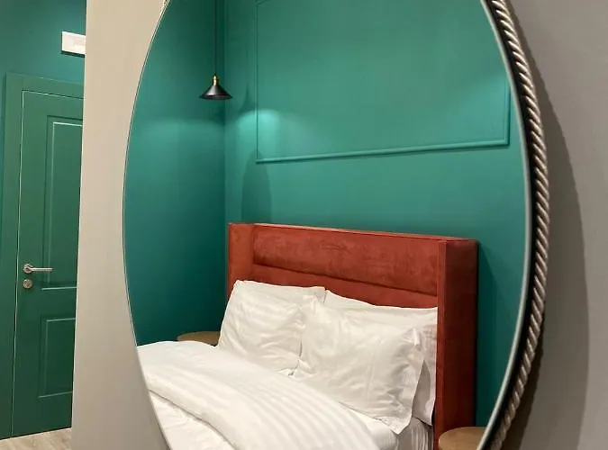 מלון Ardenica Boutique 4*