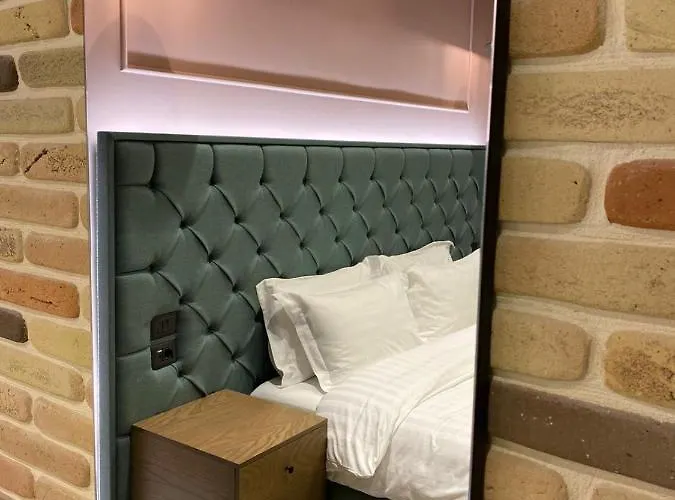 מלון Ardenica Boutique